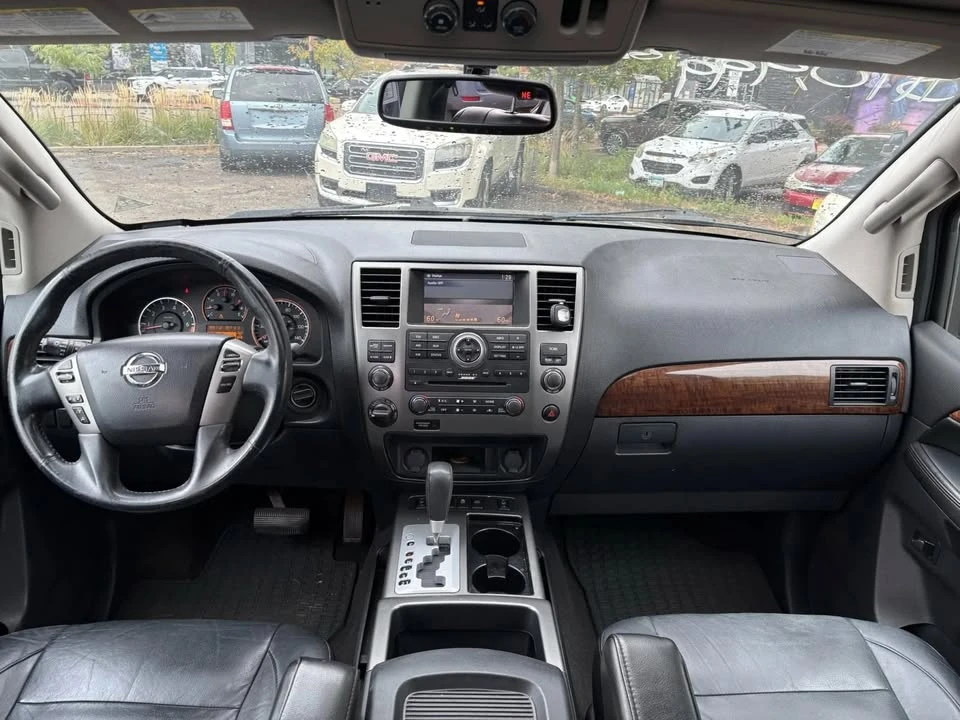 2014 Nissan Armada - Image 16 of 20