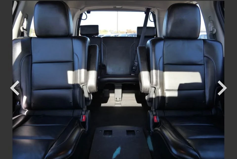 2014 Nissan Armada - Image 9 of 17