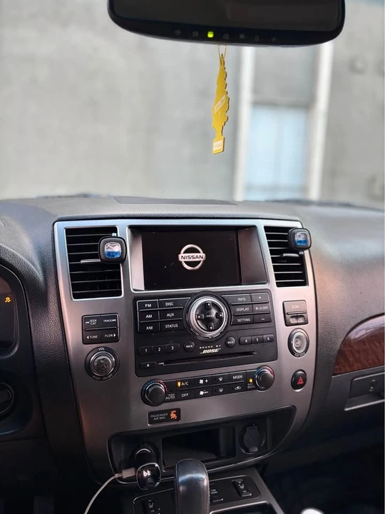 2014 Nissan Armada - Image 9 of 18