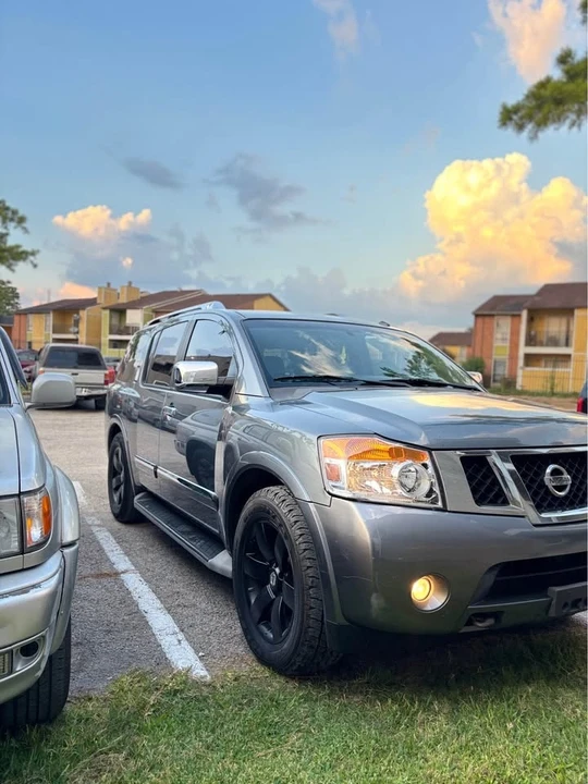 2014 Nissan Armada - Image 6 of 18