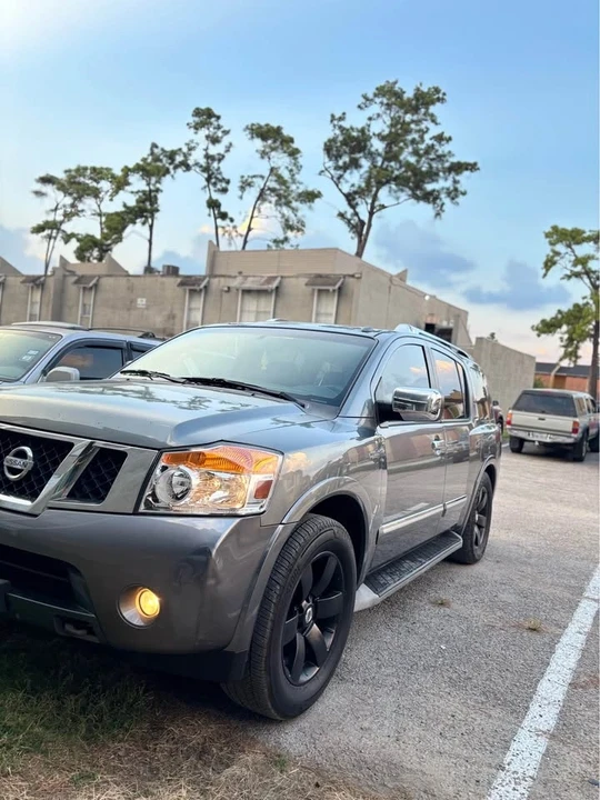 2014 Nissan Armada - Image 7 of 18