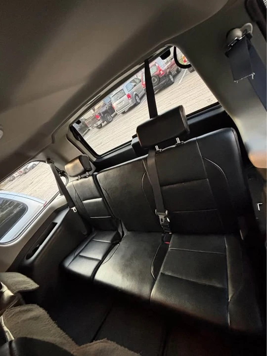 2014 Nissan Armada - Image 14 of 18