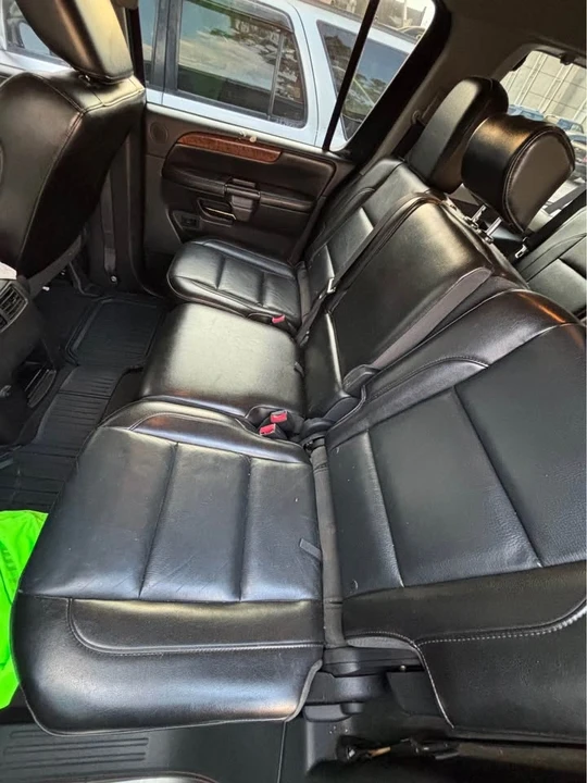 2014 Nissan Armada - Image 13 of 18