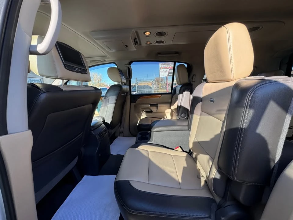 2014 Nissan Armada - Image 12 of 20