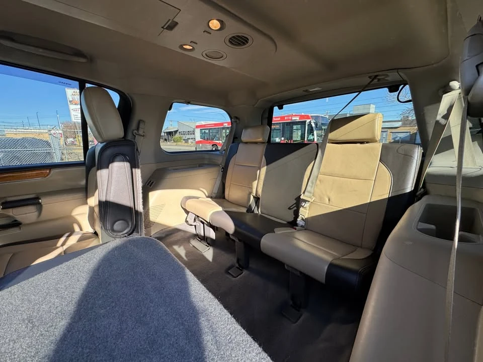 2014 Nissan Armada - Image 13 of 20