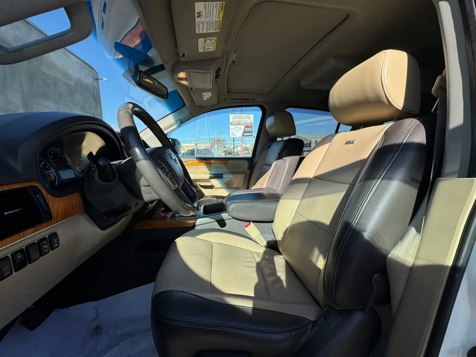 2014 Nissan Armada - Image 11 of 20
