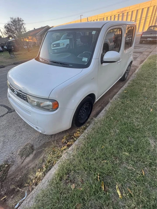2014 Nissan Cube - Image 3 of 5