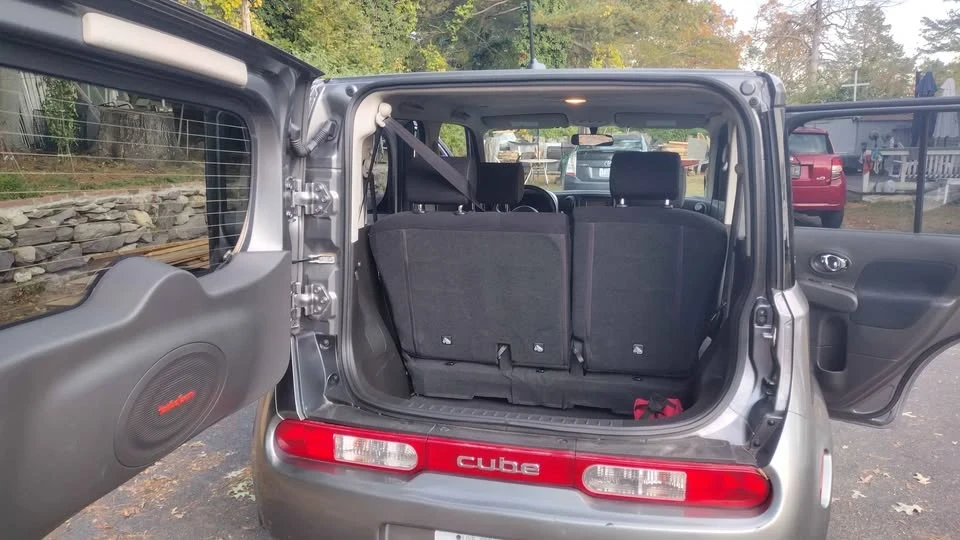 2014 Nissan Cube - Image 9 of 14