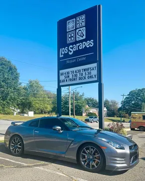 2014 Nissan GT-R Premium Coupe