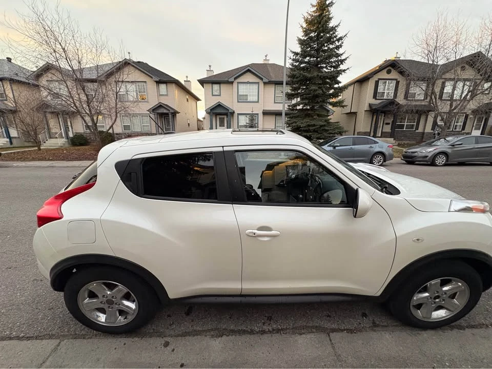 2014 Nissan Juke - Image 2 of 12