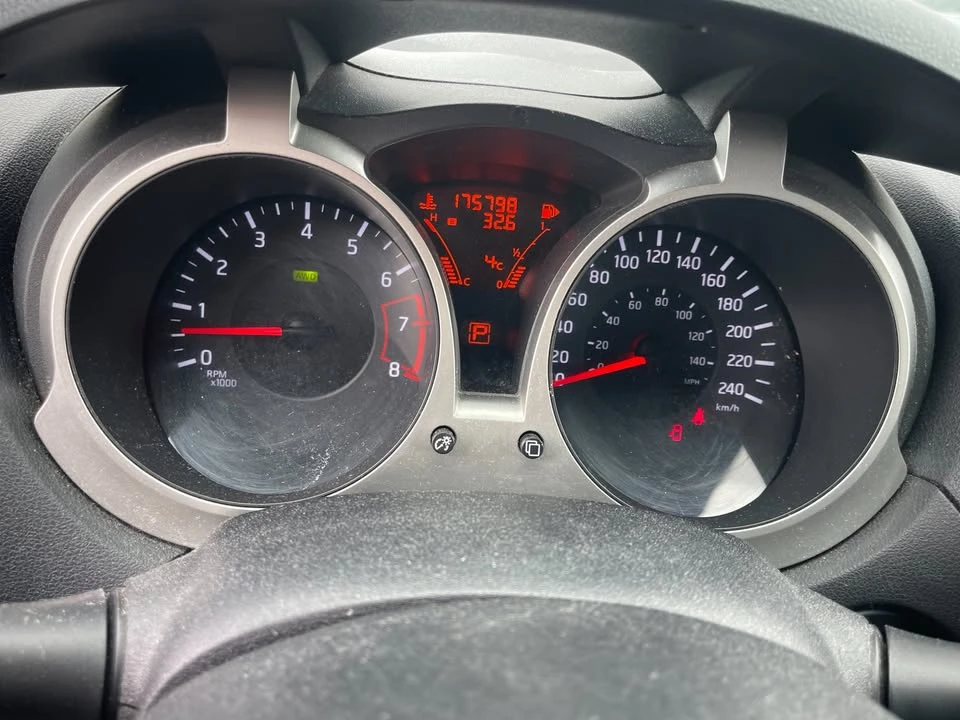 2014 Nissan Juke - Image 8 of 13