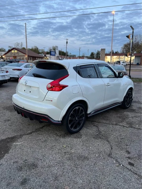 2014 Nissan Juke - Image 5 of 17