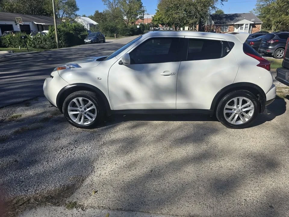 2014 Nissan Juke - Image 4 of 9
