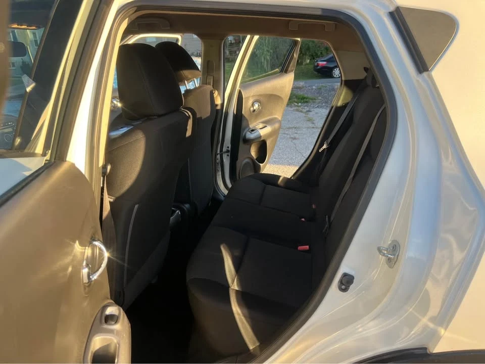 2014 Nissan Juke - Image 12 of 17