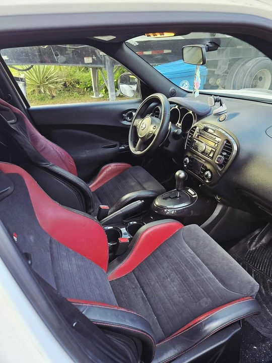 2014 Nissan Juke - Image 6 of 11