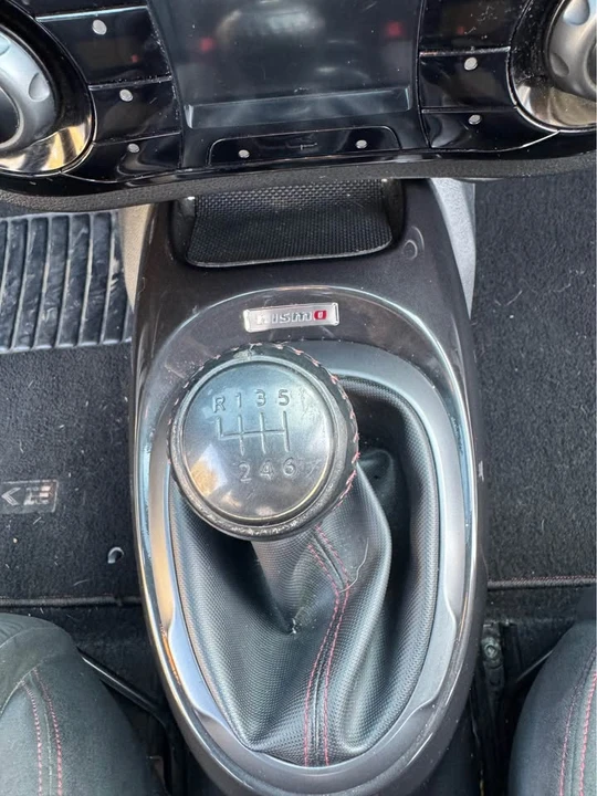 2014 Nissan Juke - Image 17 of 20