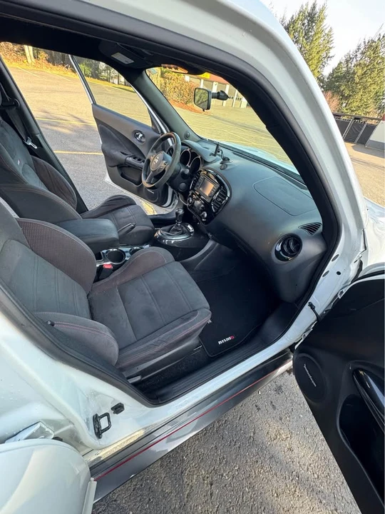 2014 Nissan Juke - Image 15 of 20