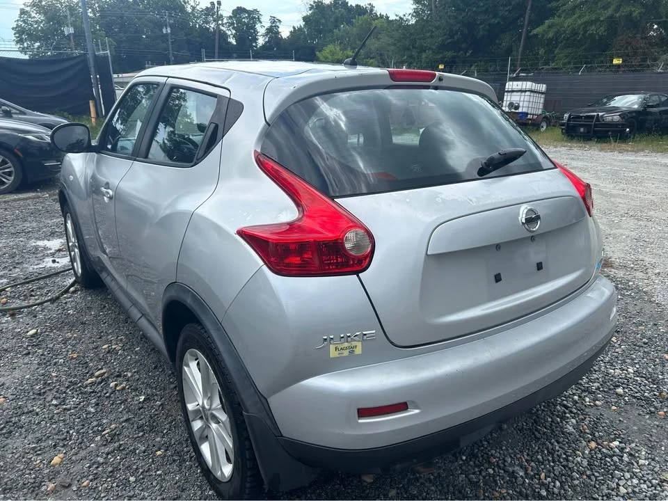 2014 Nissan Juke - Image 6 of 13