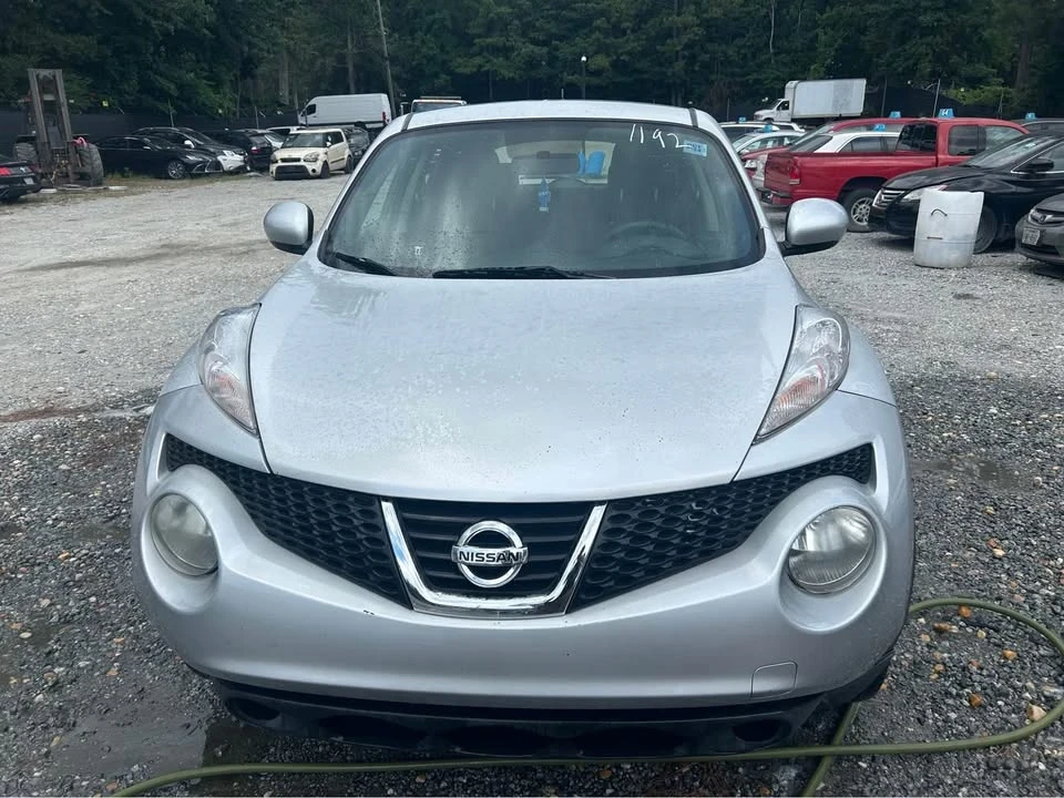 2014 Nissan Juke - Image 2 of 13