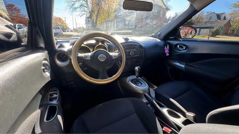 2014 Nissan Juke - Image 11 of 17