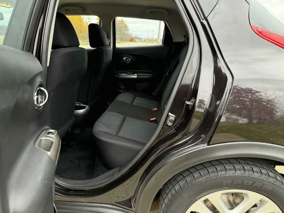 2014 Nissan Juke - Image 11 of 18