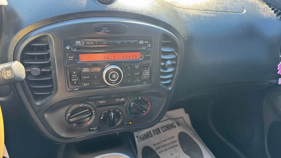 2014 Nissan Juke - Image 15 of 17