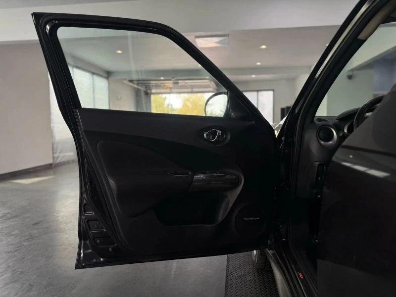 2014 Nissan Juke - Image 5 of 12