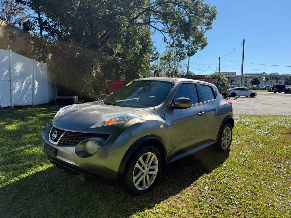 2014 Nissan Juke - Image 2 of 13