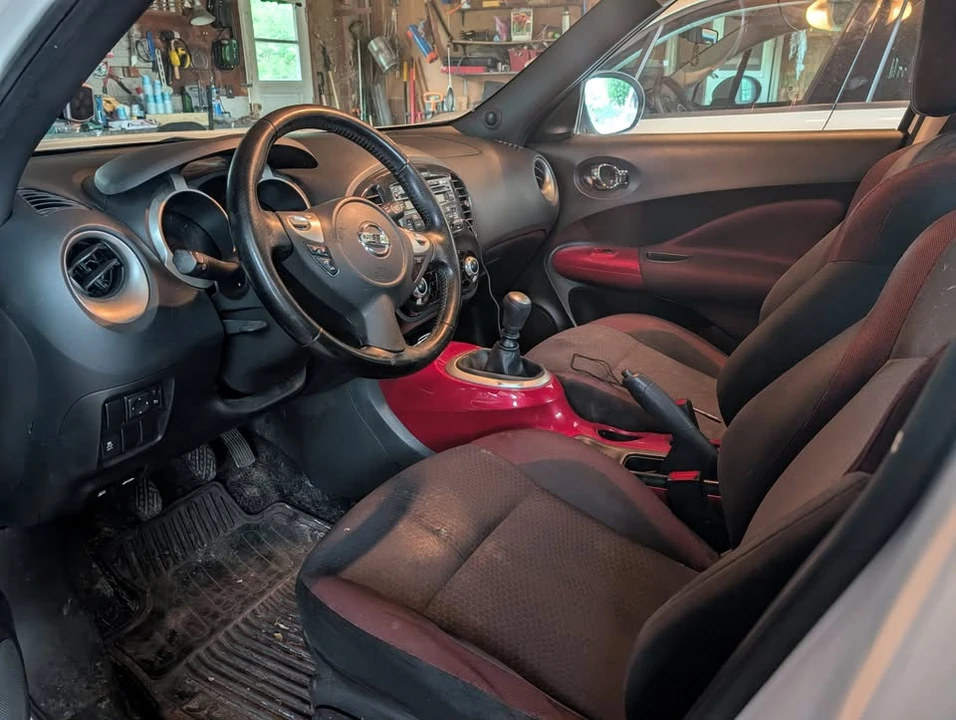 2014 Nissan Juke - Image 11 of 15