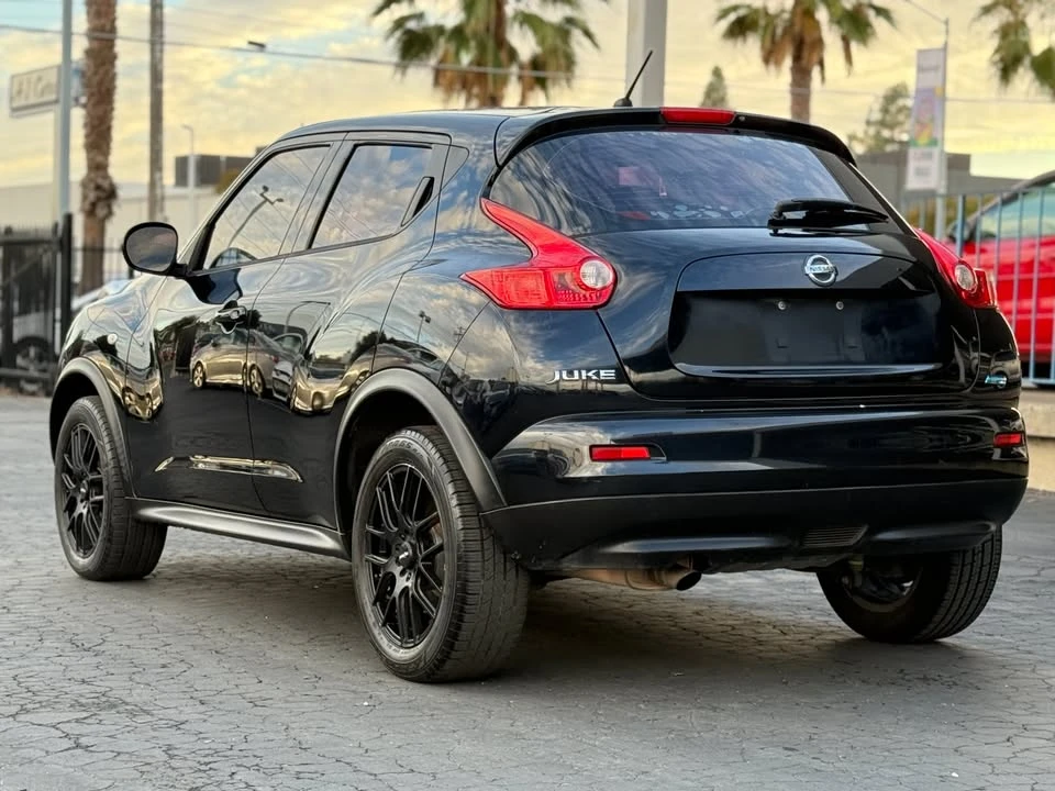 2014 Nissan Juke - Image 7 of 17