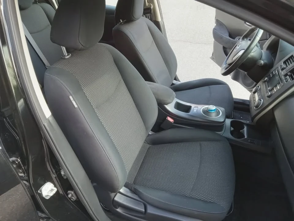 2014 Nissan Leaf - Image 17 of 18