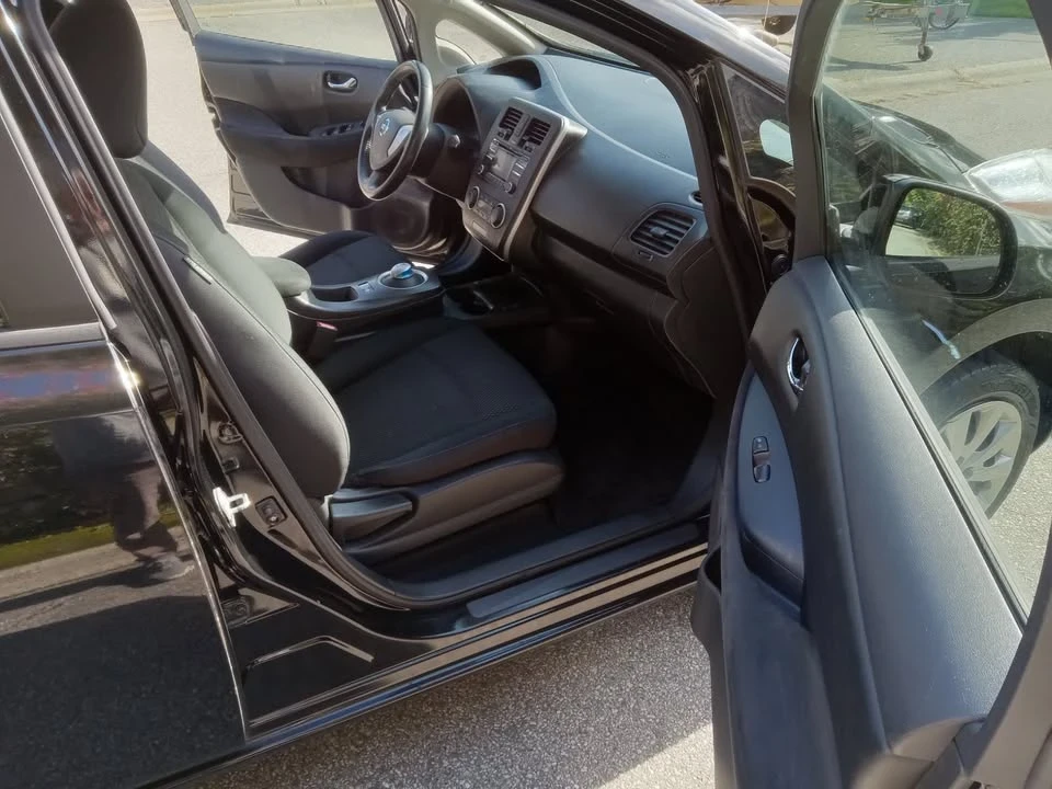 2014 Nissan Leaf - Image 14 of 18