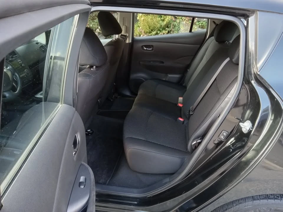 2014 Nissan Leaf - Image 12 of 18