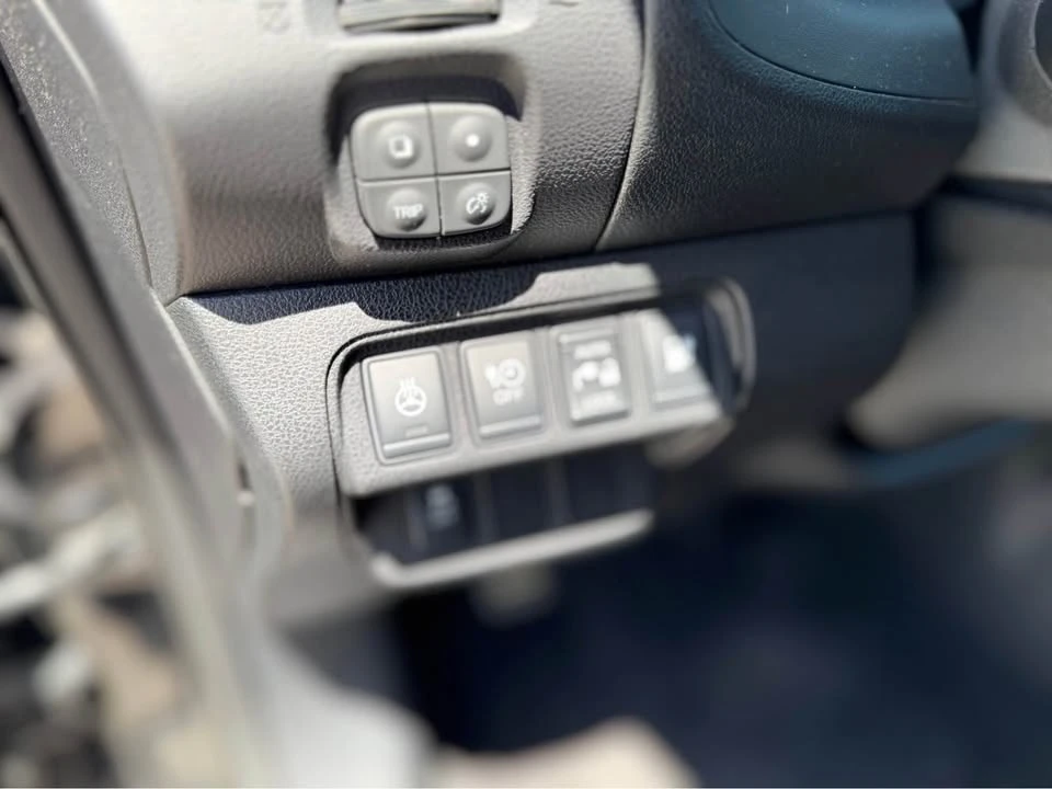 2014 Nissan Leaf - Image 13 of 19