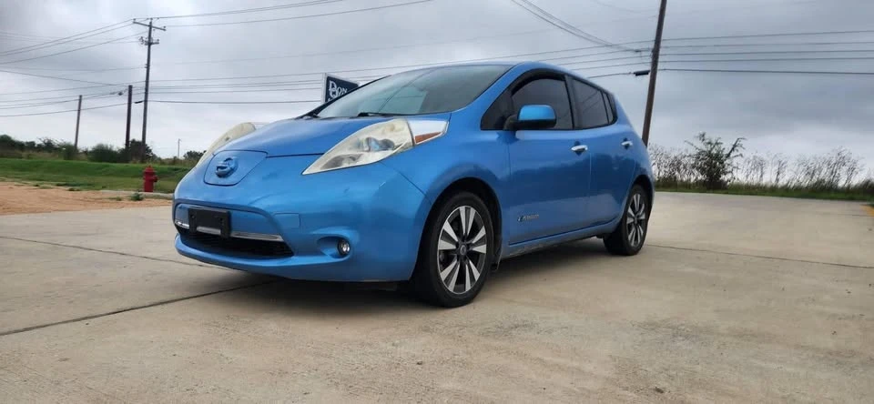 2014 Nissan Leaf - Image 2 of 9