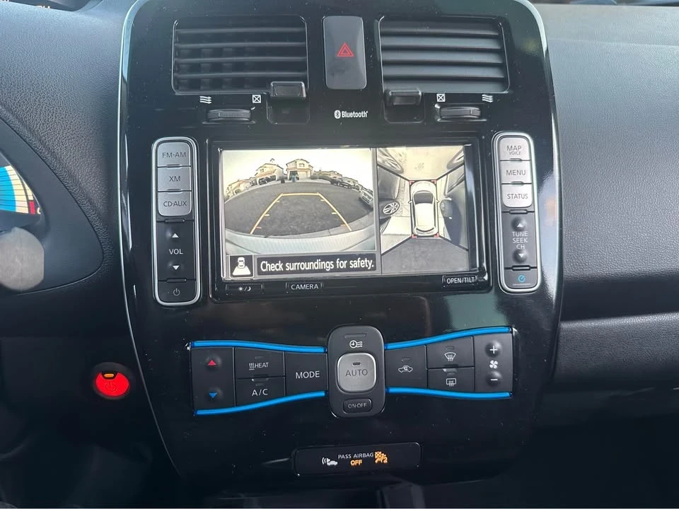 2014 Nissan Leaf - Image 3 of 6