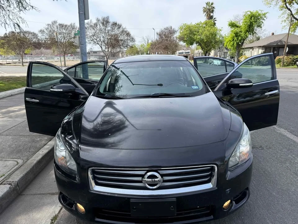 2014 Nissan Maxima 7th Gen - Image 5 of 10