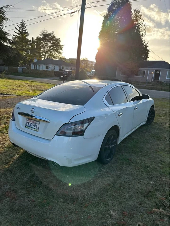2014 Nissan Maxima 7th Gen - Image 3 of 7