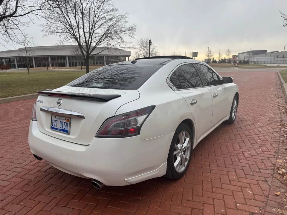 2014 Nissan Maxima 7th Gen - Image 5 of 14
