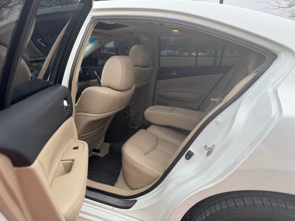 2014 Nissan Maxima 7th Gen - Image 11 of 14