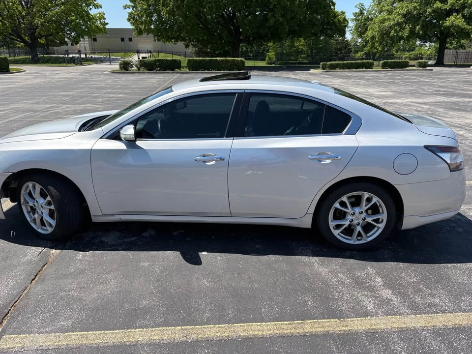 2014 Nissan Maxima 7th Gen - Image 3 of 18