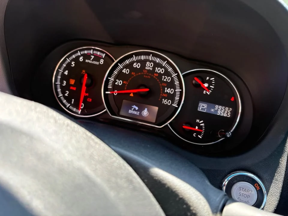 2014 Nissan Maxima 7th Gen - Image 15 of 18