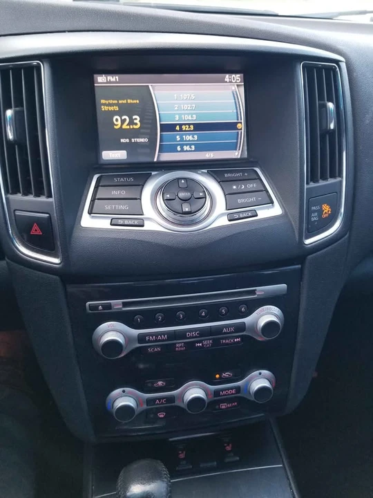 2014 Nissan Maxima 7th Gen - Image 16 of 19