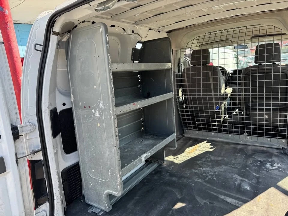 2014 Nissan NV - Image 13 of 20
