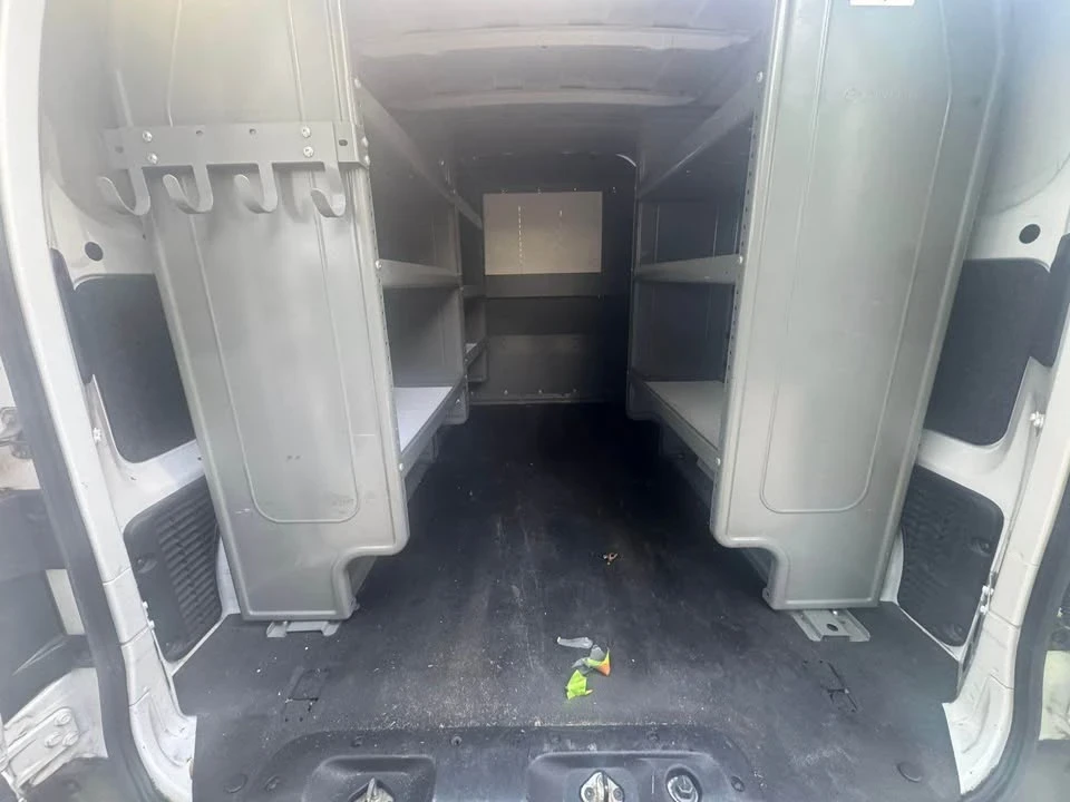 2014 Nissan NV - Image 7 of 12