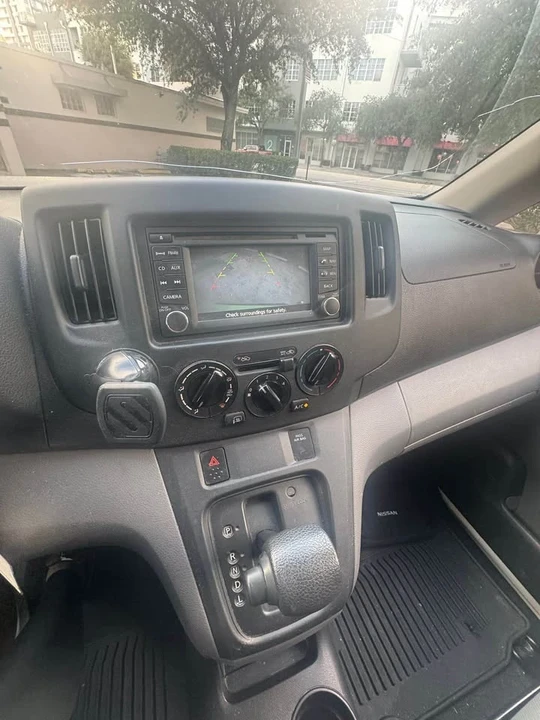 2014 Nissan NV - Image 11 of 12