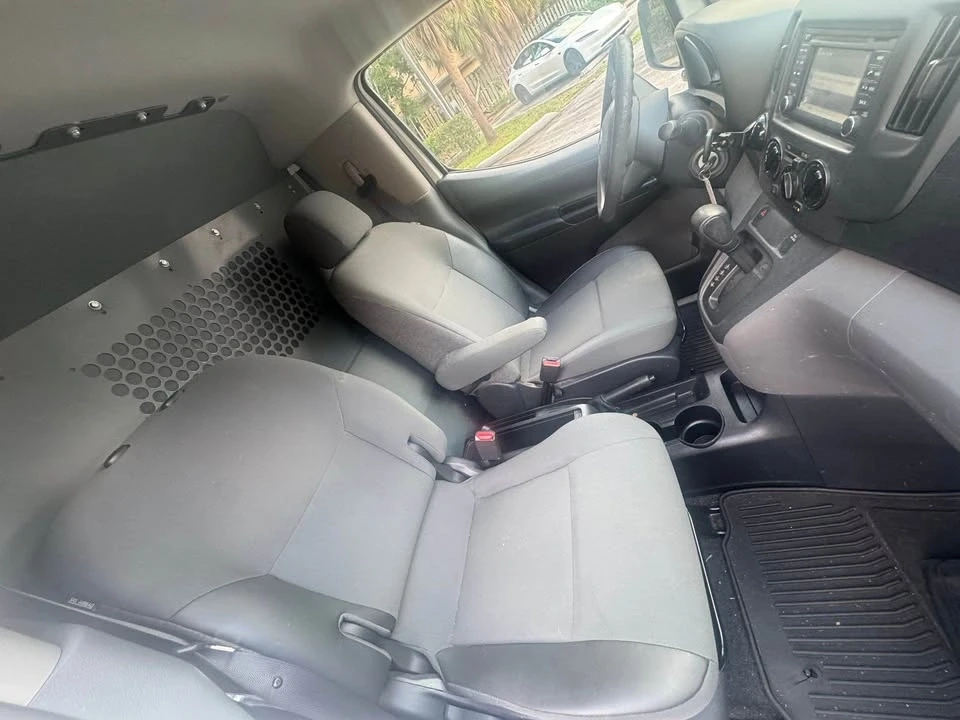2014 Nissan NV - Image 12 of 12