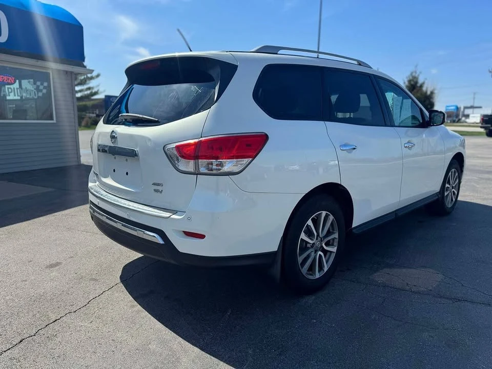 2014 Nissan Pathfinder 4th Gen - Image 6 of 17