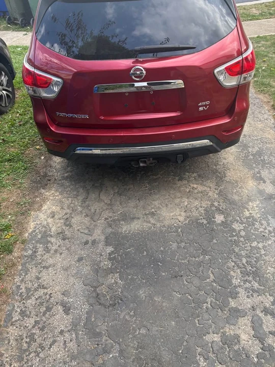 2014 Nissan Pathfinder 4th Gen - Image 3 of 6