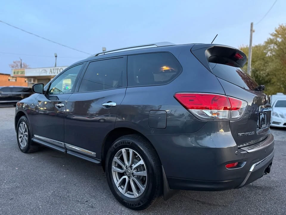 2014 Nissan Pathfinder 4th Gen - Image 5 of 20